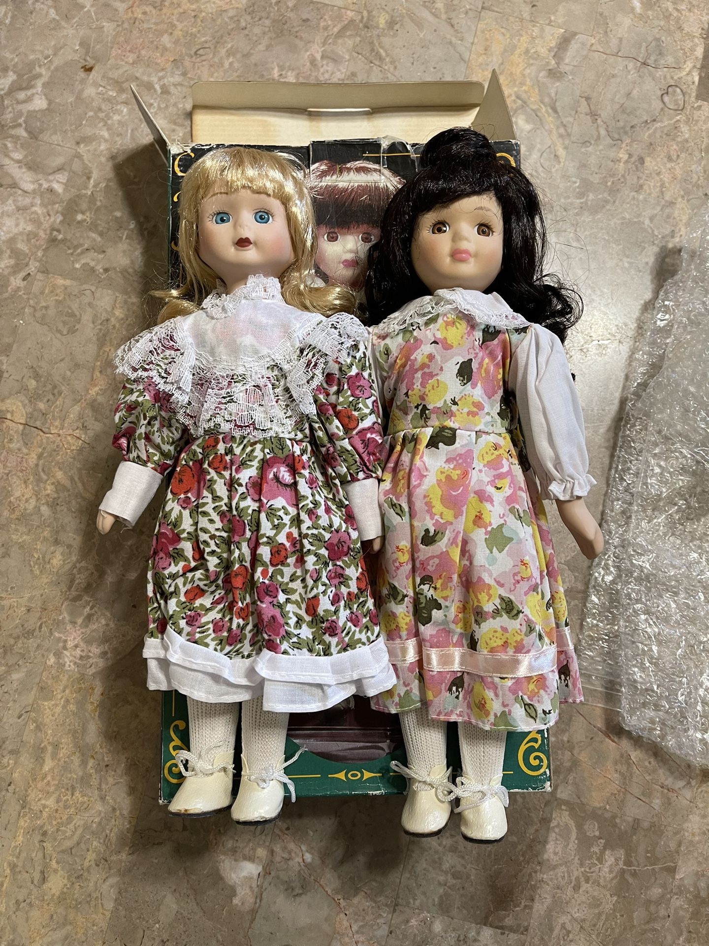 2 Vintage Porcelain Dolls Set . Baronet Guild Sisters Sarah and Jane Set of 2