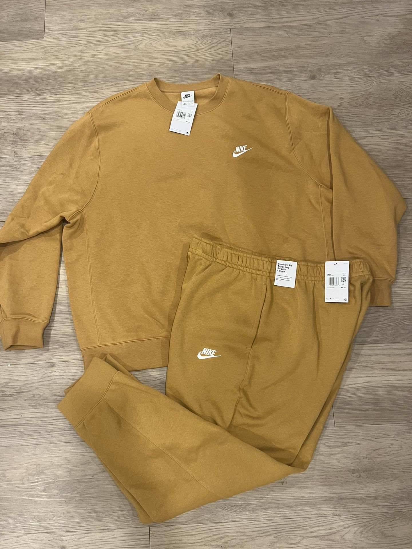 Nike 2X Men’s Jogging Suit BrandNew 