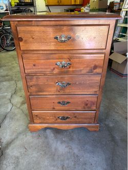5 Drawer dresser