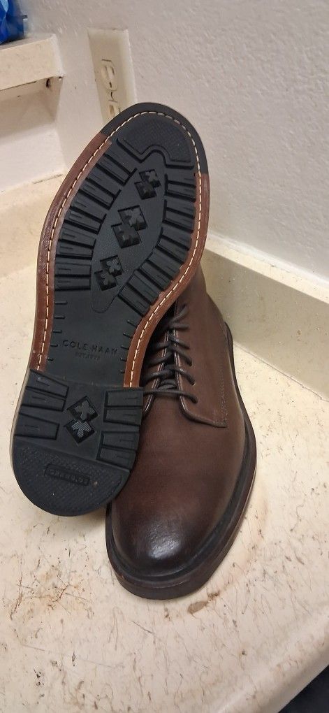 Cole-Haan Men's Leather Boots. Made In India