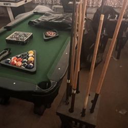 Pool/Billiards Table and ALL Accessories 