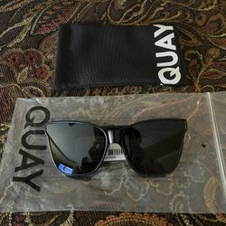 Womens Black Quay Sunglasses
