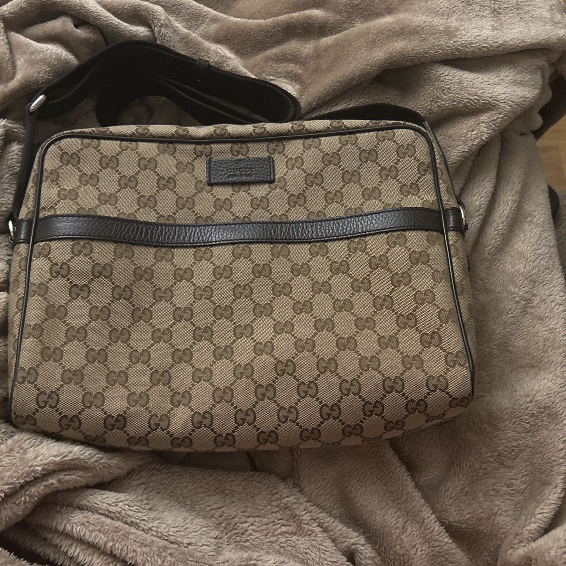 Gucci Bag for sale