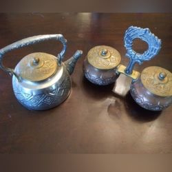 Vintage Teapot Metal Set Of Two ~ Azteca's Marca Registrada Industria Argentina