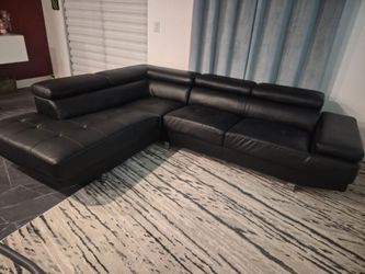 Couch - Black Leather- City Furniture
