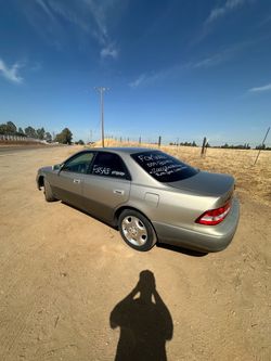 2000 Lexus ES 300