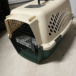 Dog/ Cat Crate with Food/water Bowels