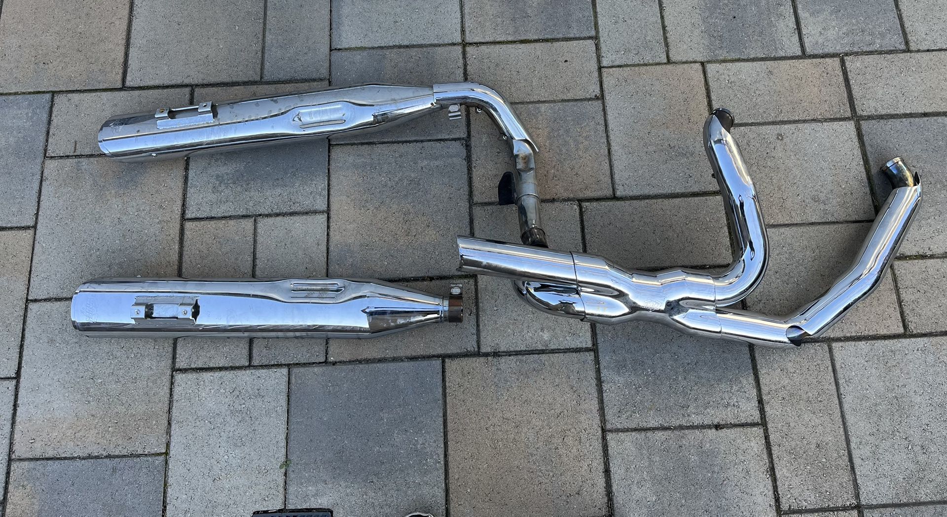 Vance & Hines Power Dual Harley Exhaust for Sale in Fairfield, CA OfferUp