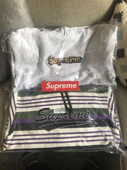 Top Supreme Gonzo hoodie is 200 flat. Bottom is 155 flat supreme scripted.
