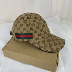 Gucci brown hat with striped logo M size baseball cap