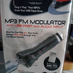 MP3 FM MODULATOR W/USB & AUDIO INPUT