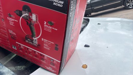 Milwaukee M18