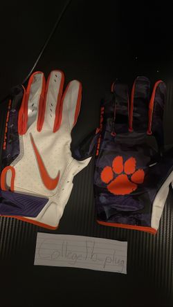 Clemson football gloves for Sale in Miami, FL - OfferUp