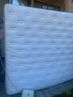 Cal King Air mattress