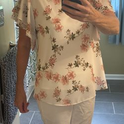Women’s Size Large Summer Dressy Shirt