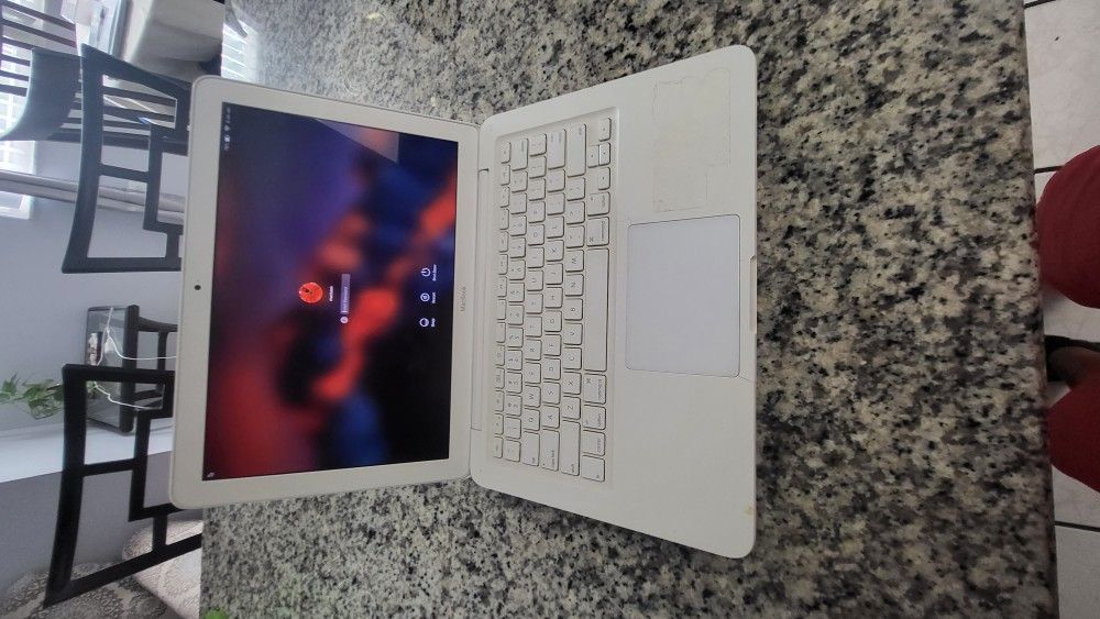 Macbook