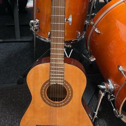 Classical Spanish Guitar 3/4 Great Shape