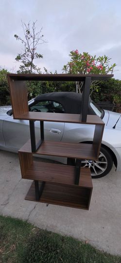 Bookshelf