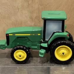 BEAUTIFUL CERAMIC VINTAGE JOHN DEERE TRACTOR PIGGY BANK 