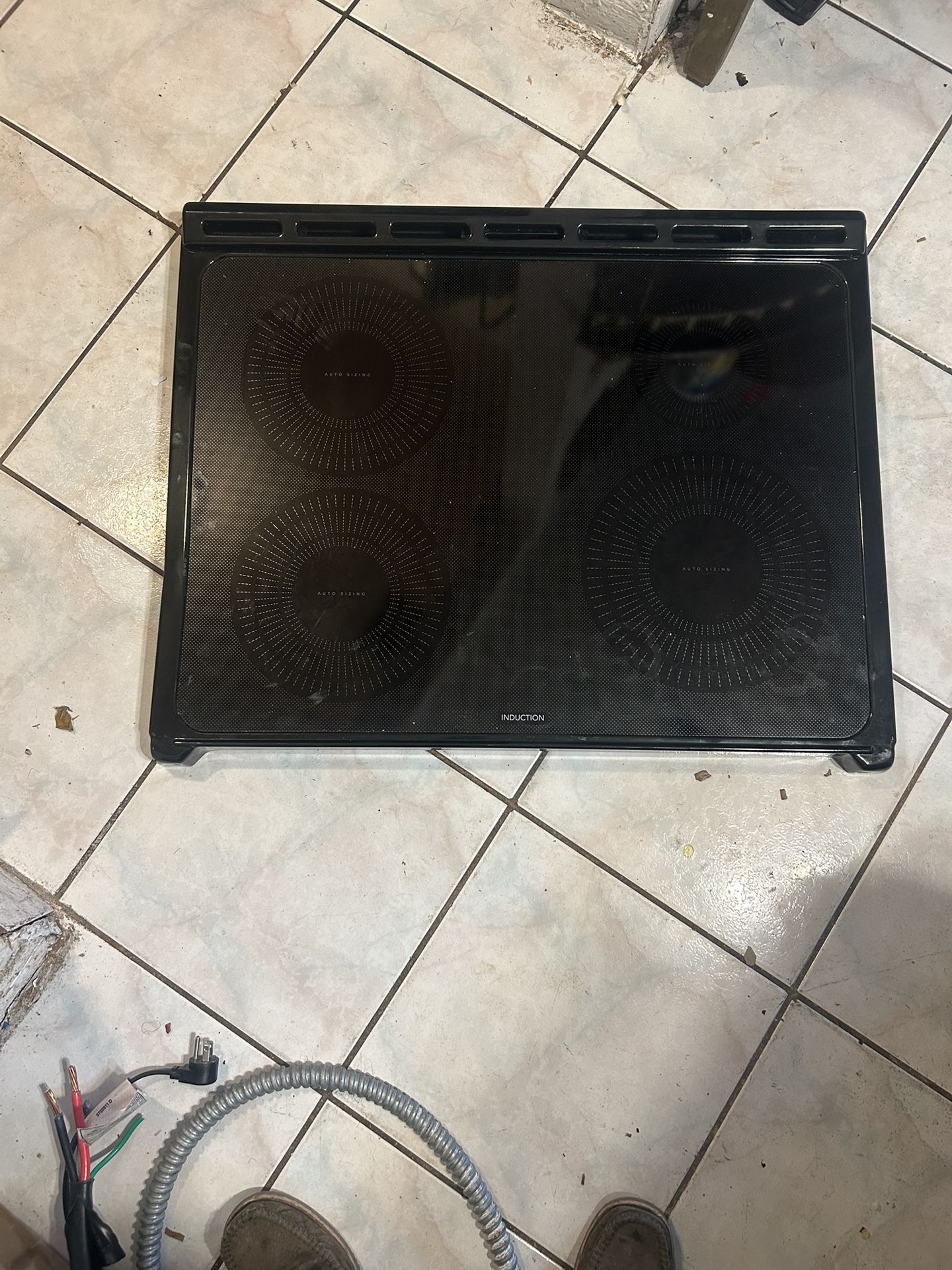 Frigidaire Induction Glass Top 30” Inch