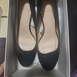 Black Heels Size 8