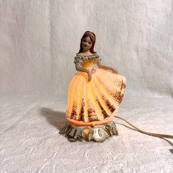 1960’s Vintage Aladdin Giftware Porcelain Lamp Girl woman W/Dress Porcelain /night light Metal base 