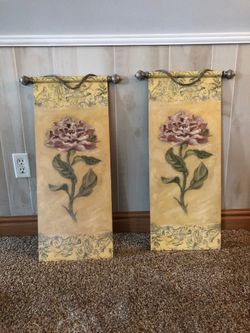 2 wall flower pictures