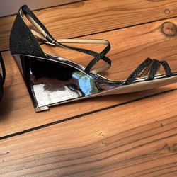 Badgley Miscka, Black Straps Sandals, Size 10 NIB