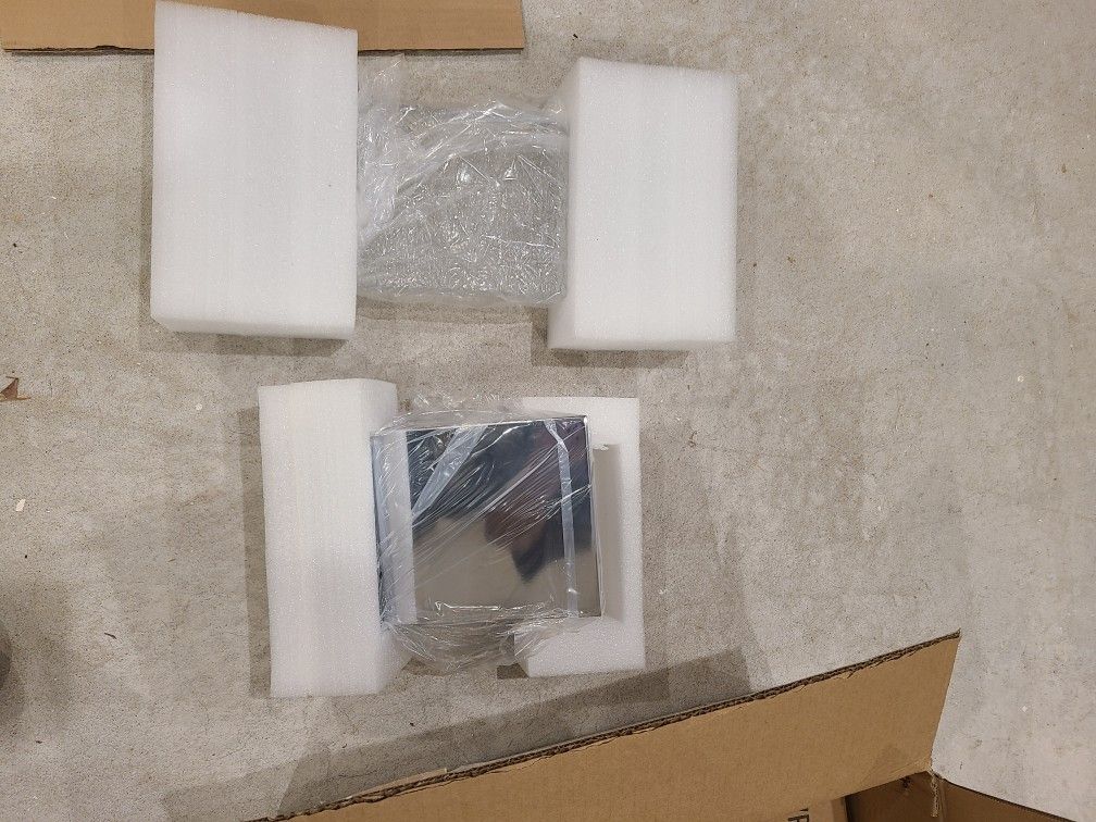 Modern Forms Waterfall Glass Wall Sconce