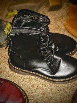 Women's Boots