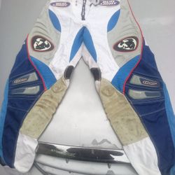 Thor Slightly Used Moto Gear