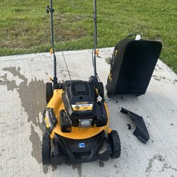 LIKE NEW CUB CADET SCP100 21-inch 3-in-1 Gas Push Mower Kohler Commercial Engine RETAILS OVER $450 SELLING ONLY $300!!