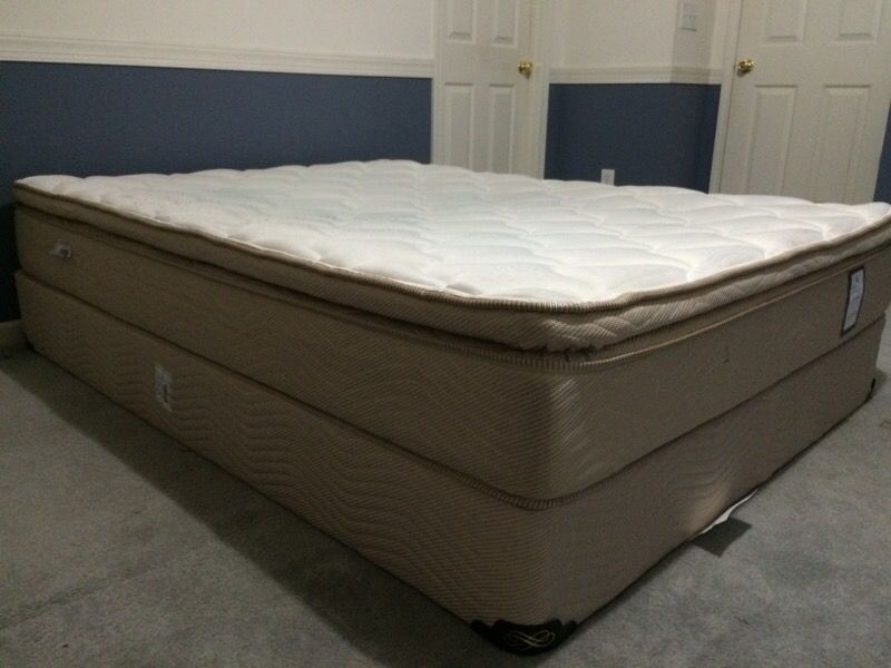 American comfort AC Dylan queen mattress and Box