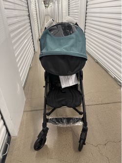 Brand New Chicco Liteway Stroller Compact Folding Stroller Maximum 40 Pounds Arctic Blue