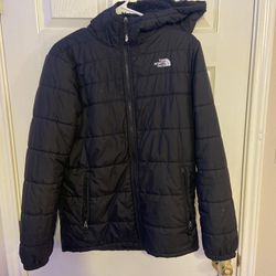 NorthFace Puffer Jacket Small (Send Offer)