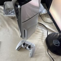 PS5 Slim Disc 4 Month Used 