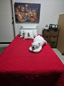 Twin bed with 3 drawers