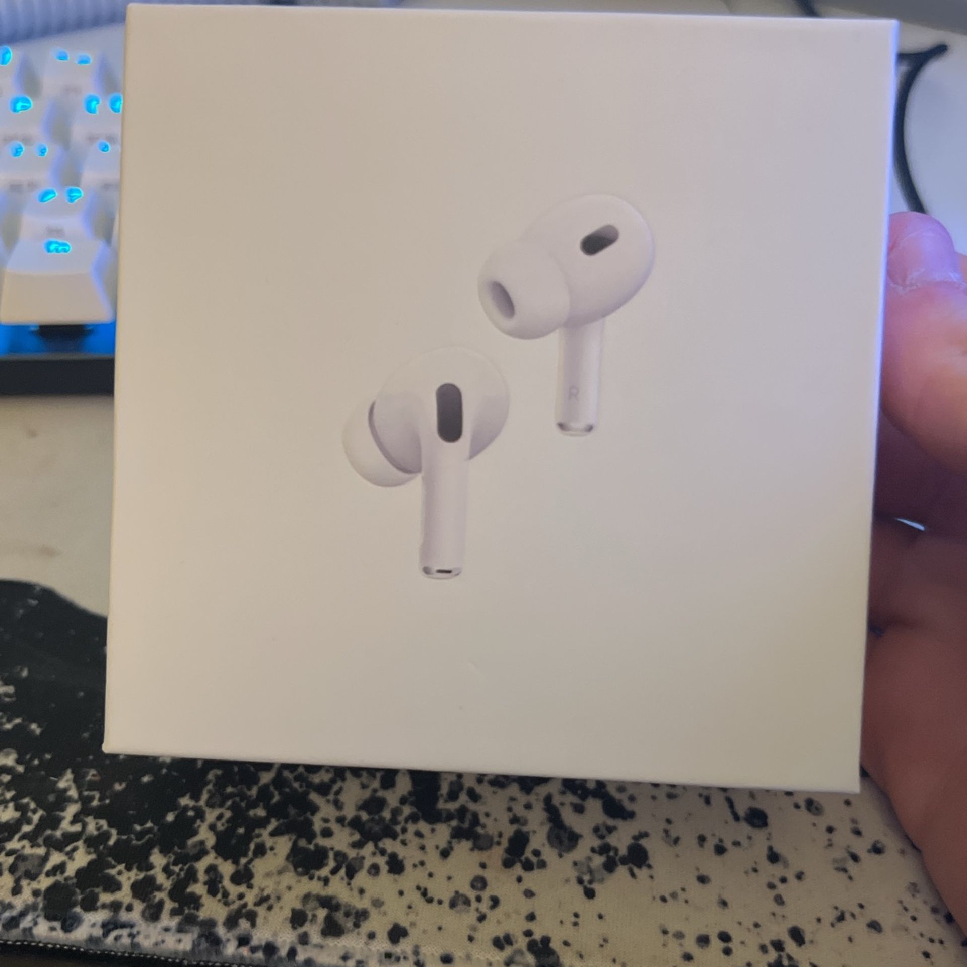 AirPod 2 Pros