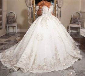 Luxury wedding ball gown