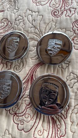 Vintage Porsche center caps