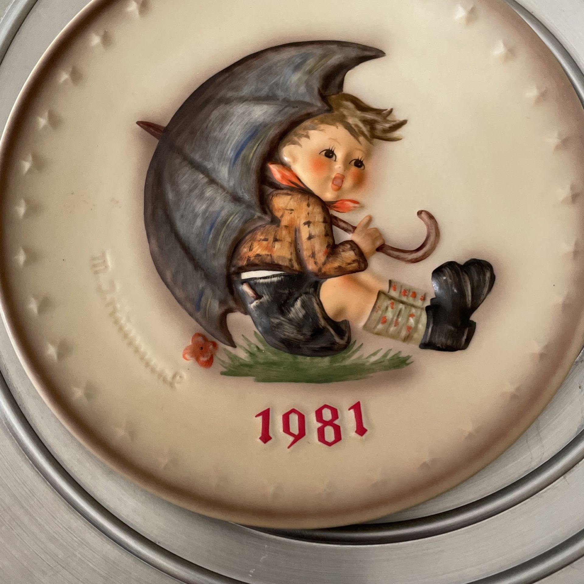 Collectible Decorative Plate