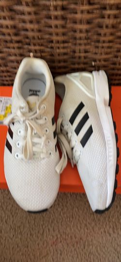 Adidas Size 5 Boys 