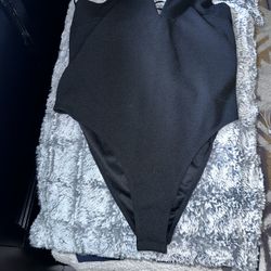 SHEIN Bodysuit With Built In Wire On Bust