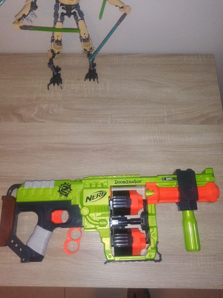 Nerf gun