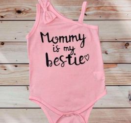 Mommy is my Bestie 🖤 Pink Onesie 