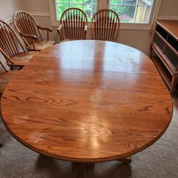 Dining room table,  6 chairs and 2 extension inserts