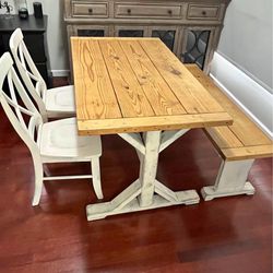 Farmhouse Table And Chairs 