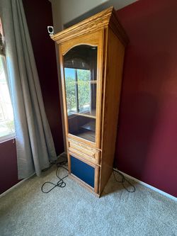 Matching Pair Solid Oak Display Towers / Media Piers - Built-in Lights