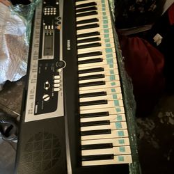Yamaha Keyboard Piano