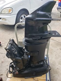 2002 40hp LOWER UNIT/ MIDSECTION WITH TnT / LOWER COWLING